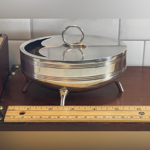 Antique Walker & Hall Non-Stain Silver Plated Moustache Pedestal Spoon Warmer - Picture 13 of 13